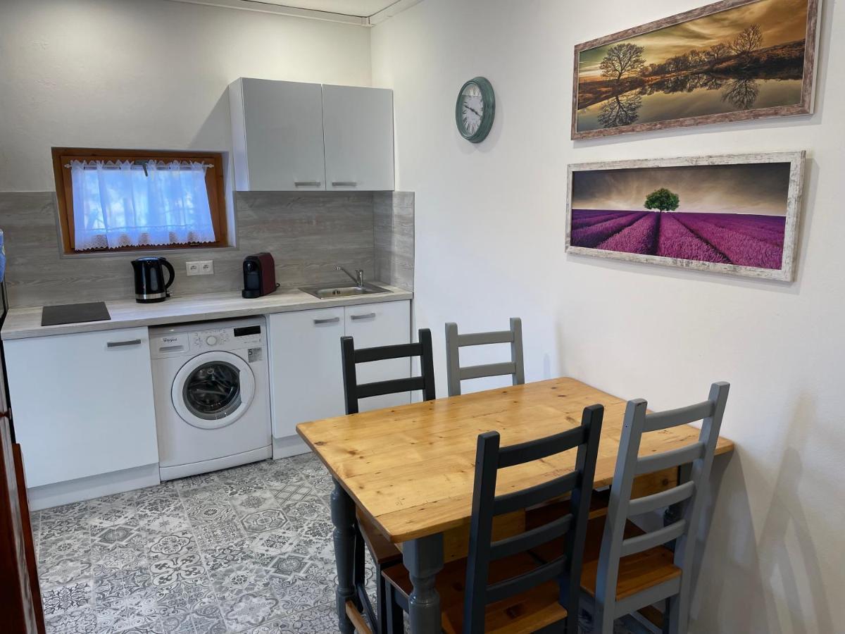 Apartmany Modry Dom Bellegszencse Kültér fotó